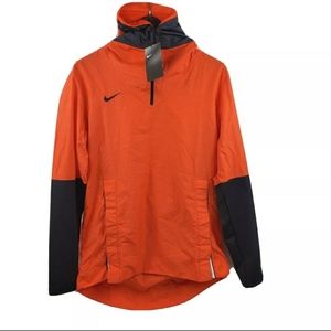 New Nike windbreaker